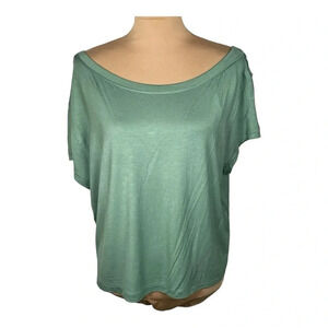 💚‎ By Together Boutique Simply Green Close To You Top Small New